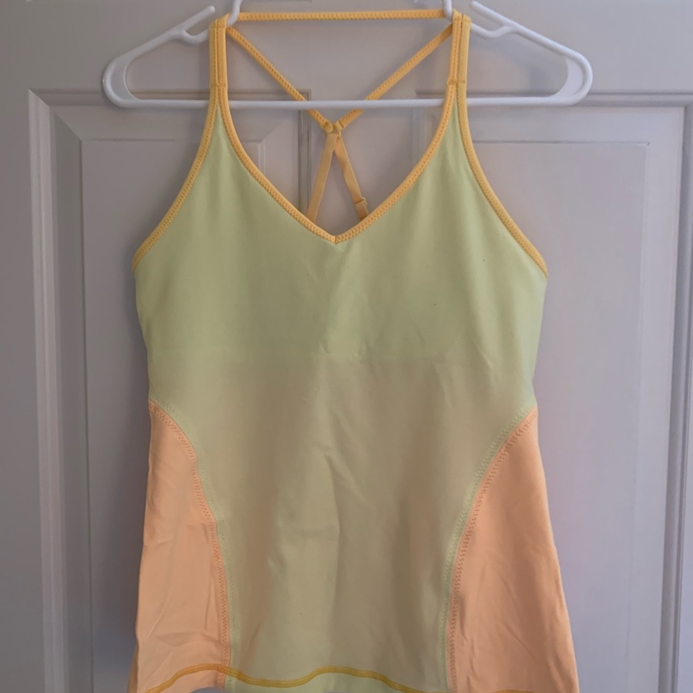 Lululemon tank top